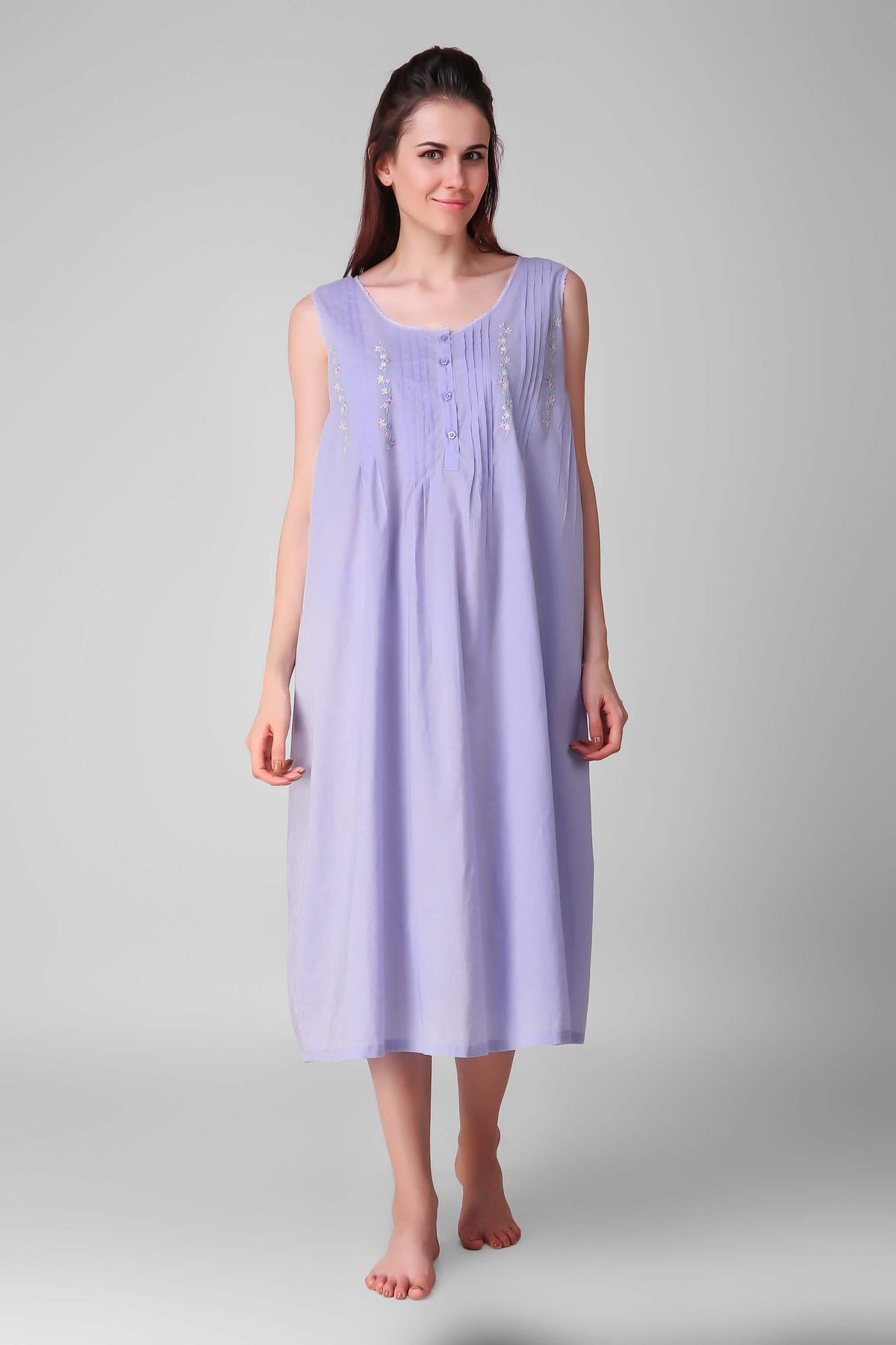 Flora, Nightdress