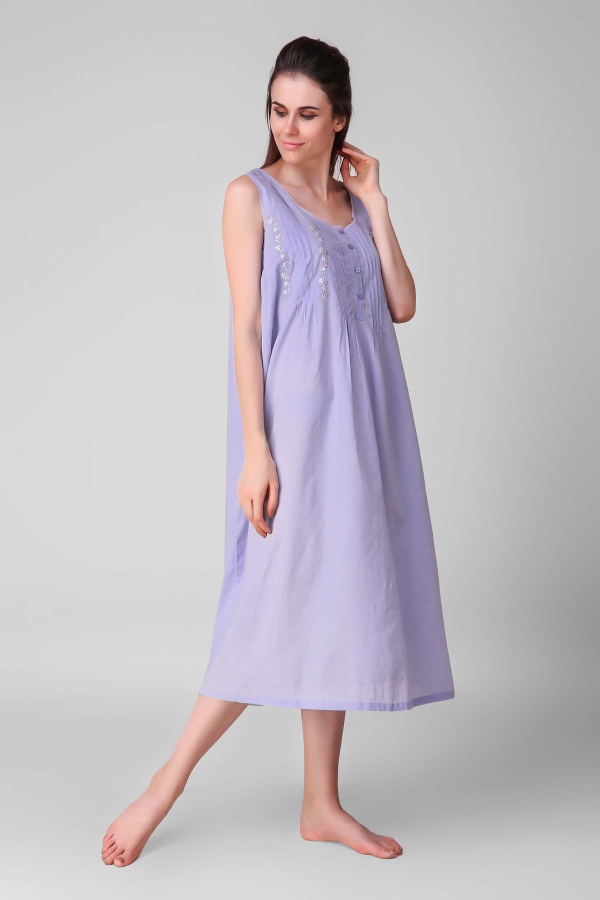 Flora, Nightdress