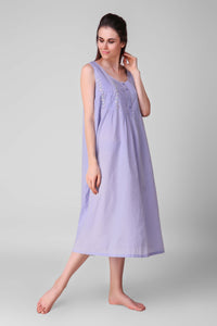 Flora, Nightdress