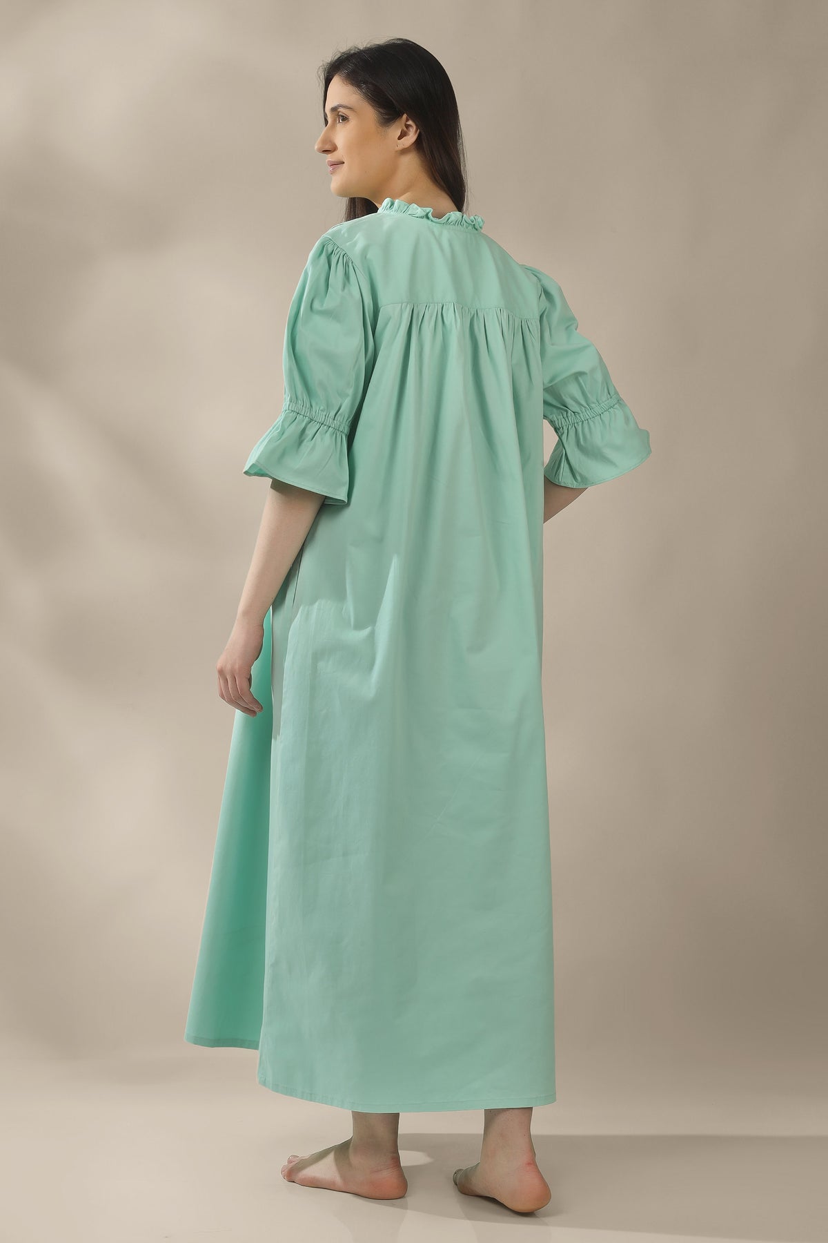 Trudy, Nightdress
