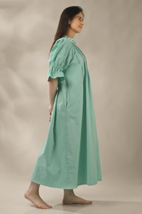 Trudy, Nightdress