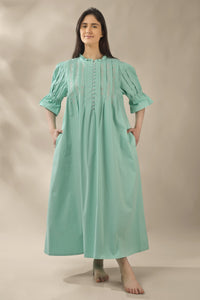 Trudy, Nightdress