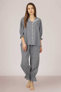 Sak, Pyjama Suit
