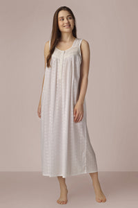 Daphne, Night Dress & Gown