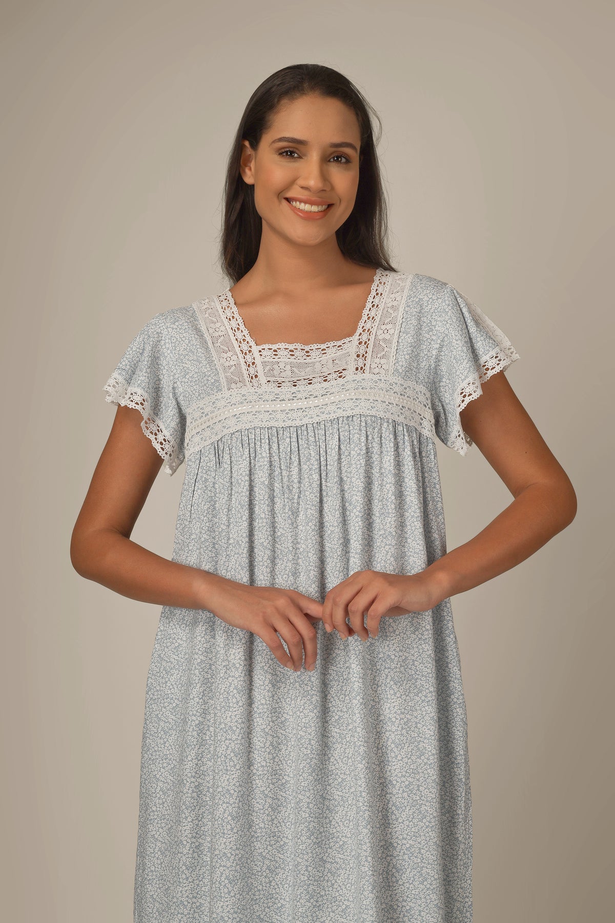 Acai, Dress