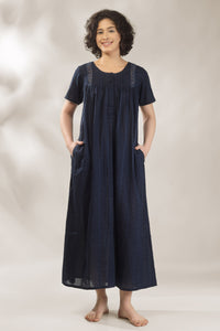 Buttercup, Nightdress