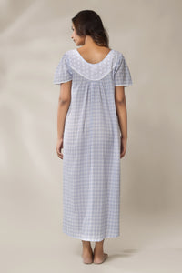 Poppins, Nightdress