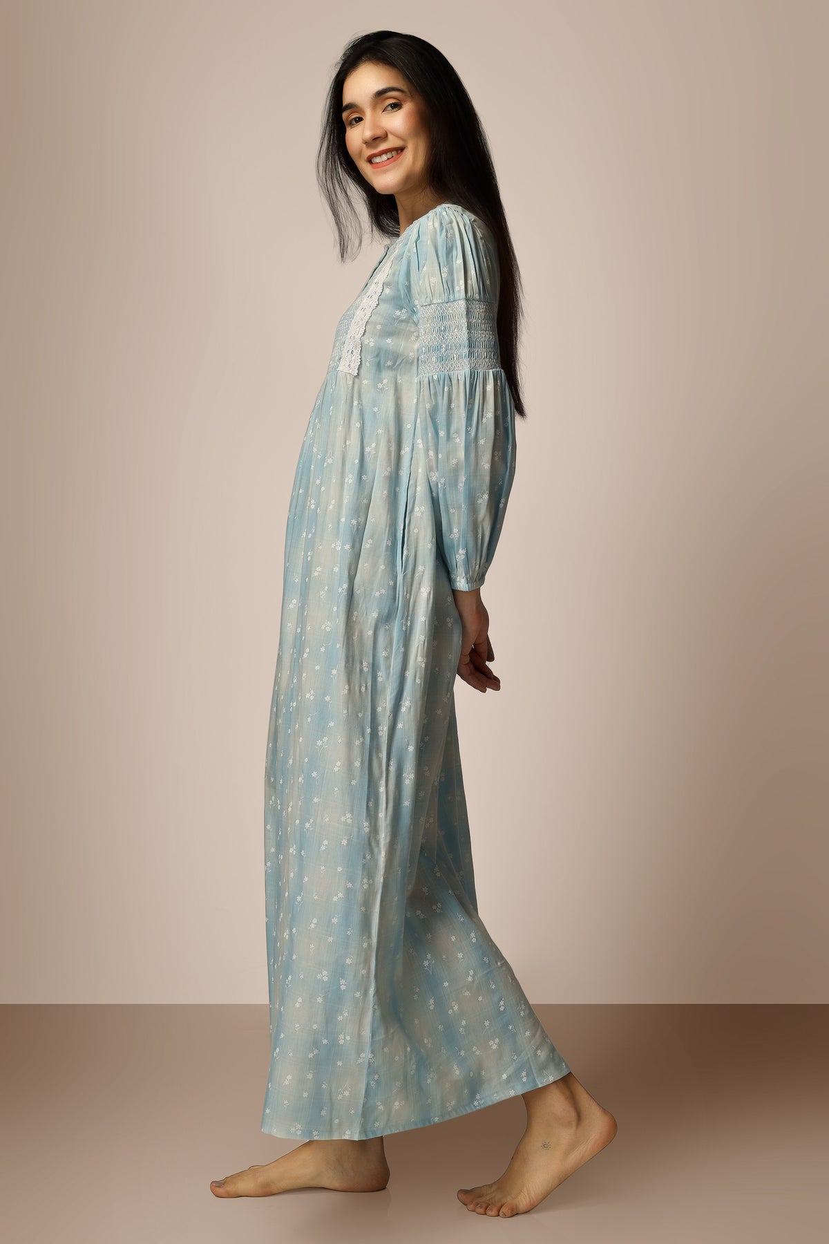 Magnolia M, Smocking Dress