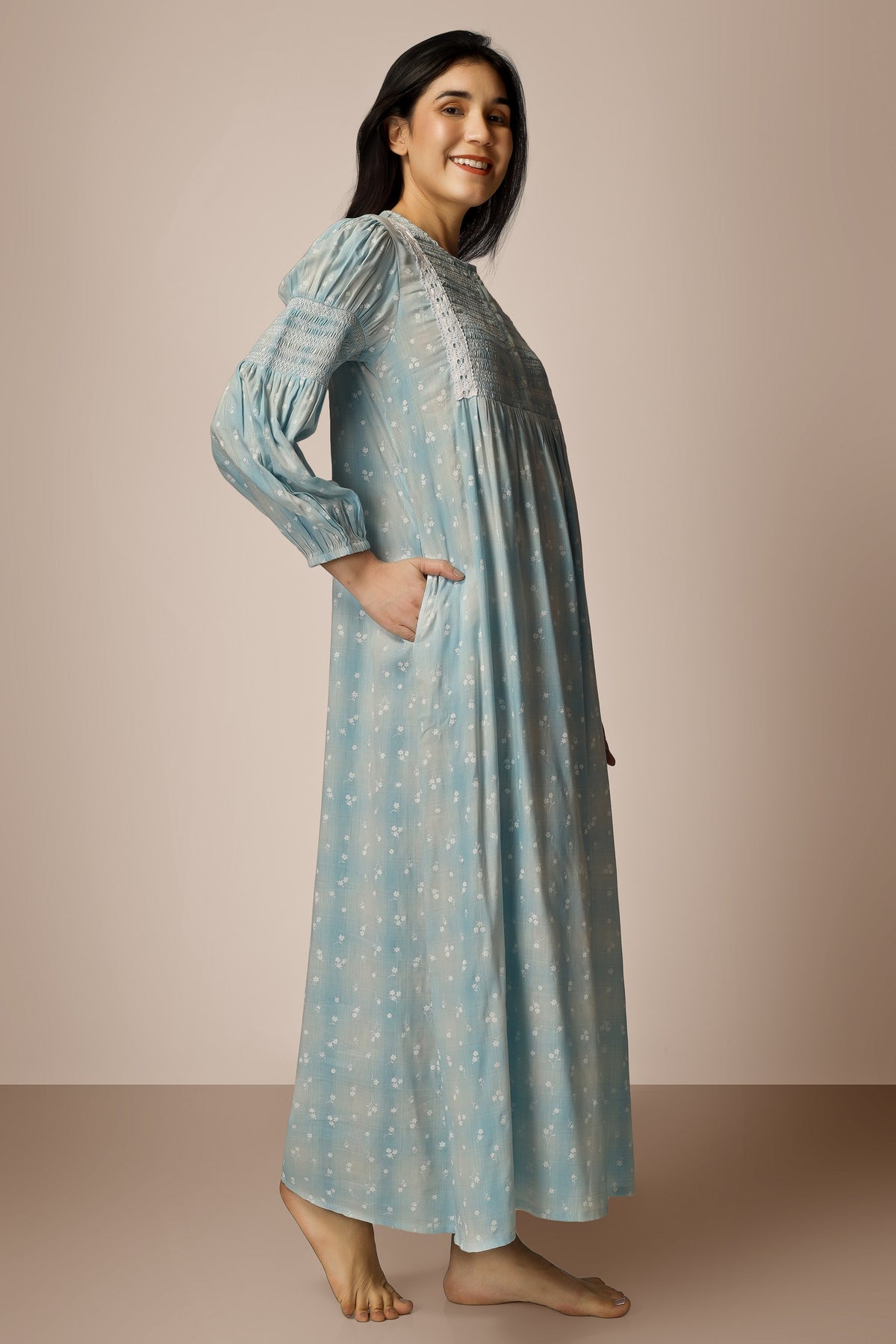 Magnolia M, Smocking Dress