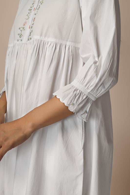 Cindy M, Nightdress