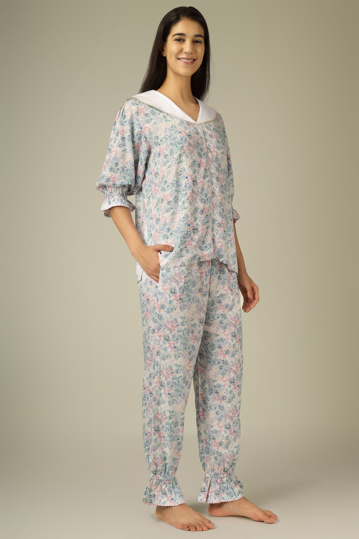 Sak, Pyjama Suit