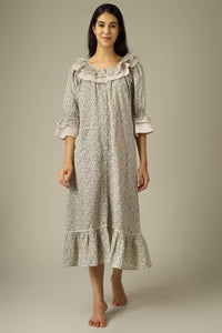 Maghra, Nightdress
