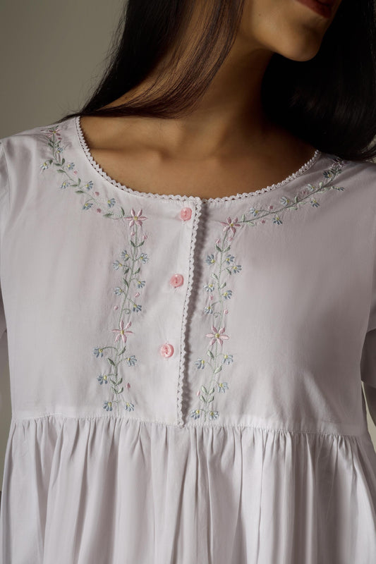 Cindy M, Nightdress