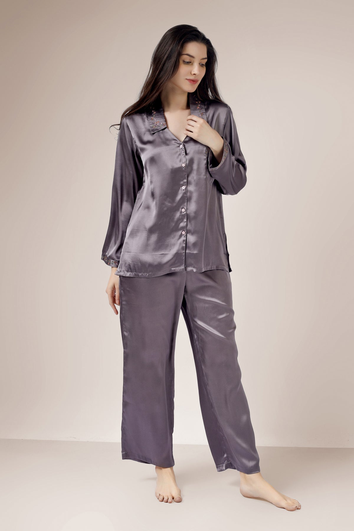 Eden, Pyjama Suit