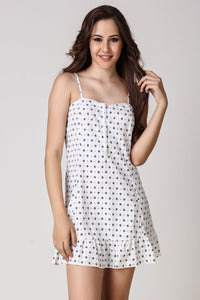 Spirit, Dress
