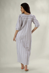Buttercup, Nightdress