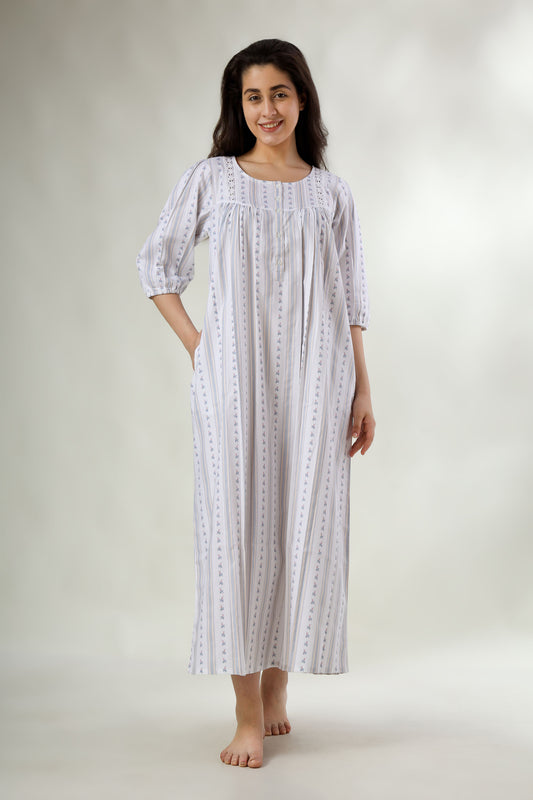 Buttercup, Nightdress