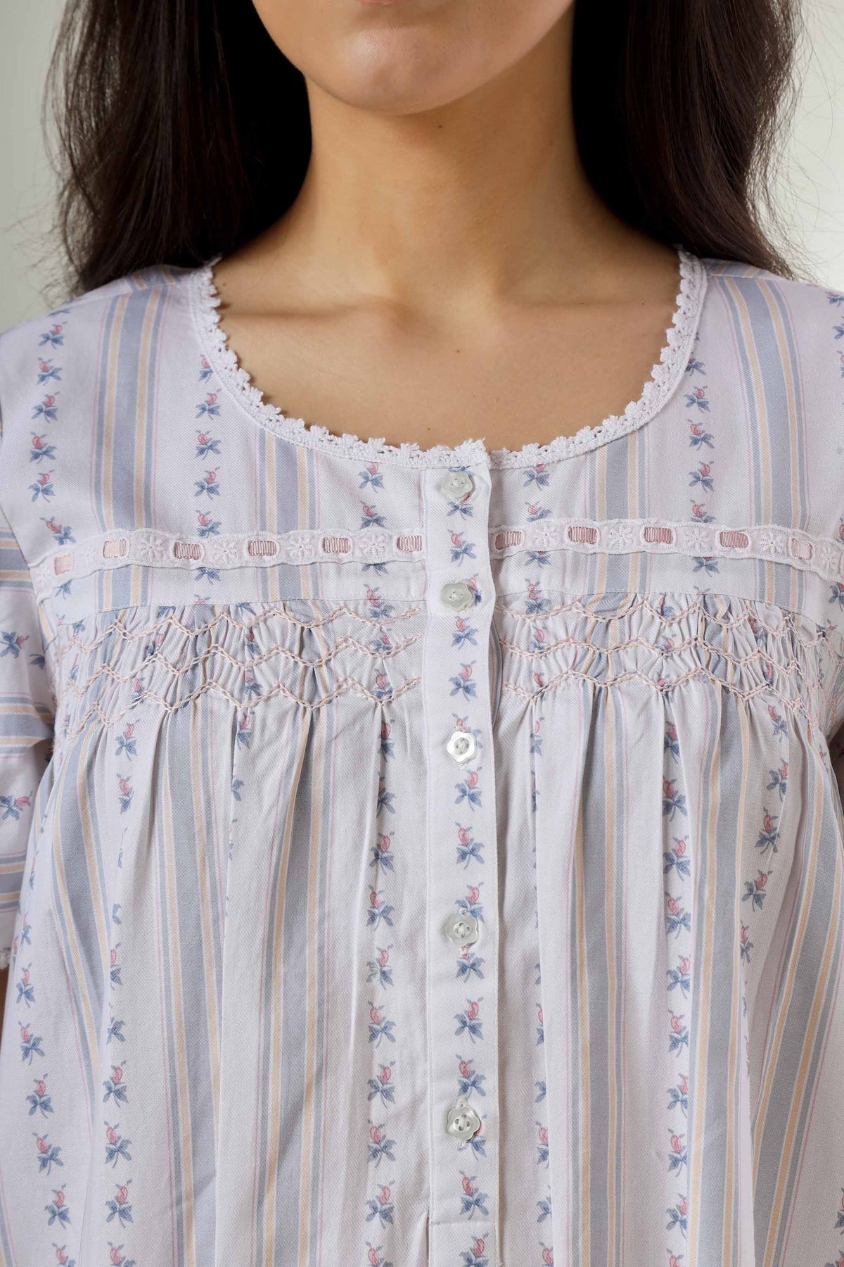 Ami, Smocked Nightdress