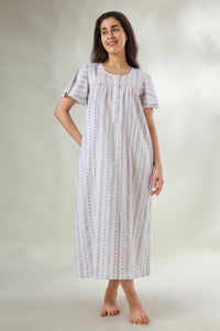 Ami, Smocked Nightdress