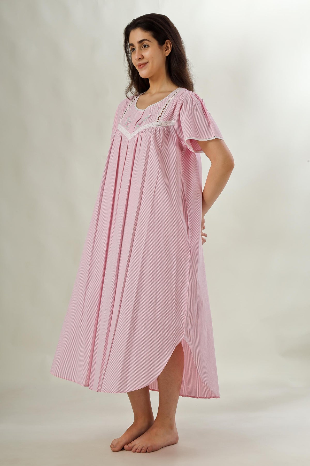Zinnia, Nightdress
