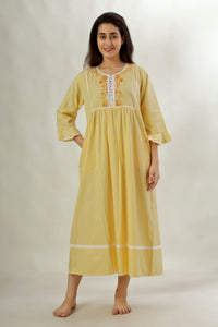 Josee, Nightdress
