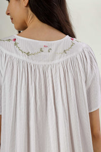 Pregita, Nightdress