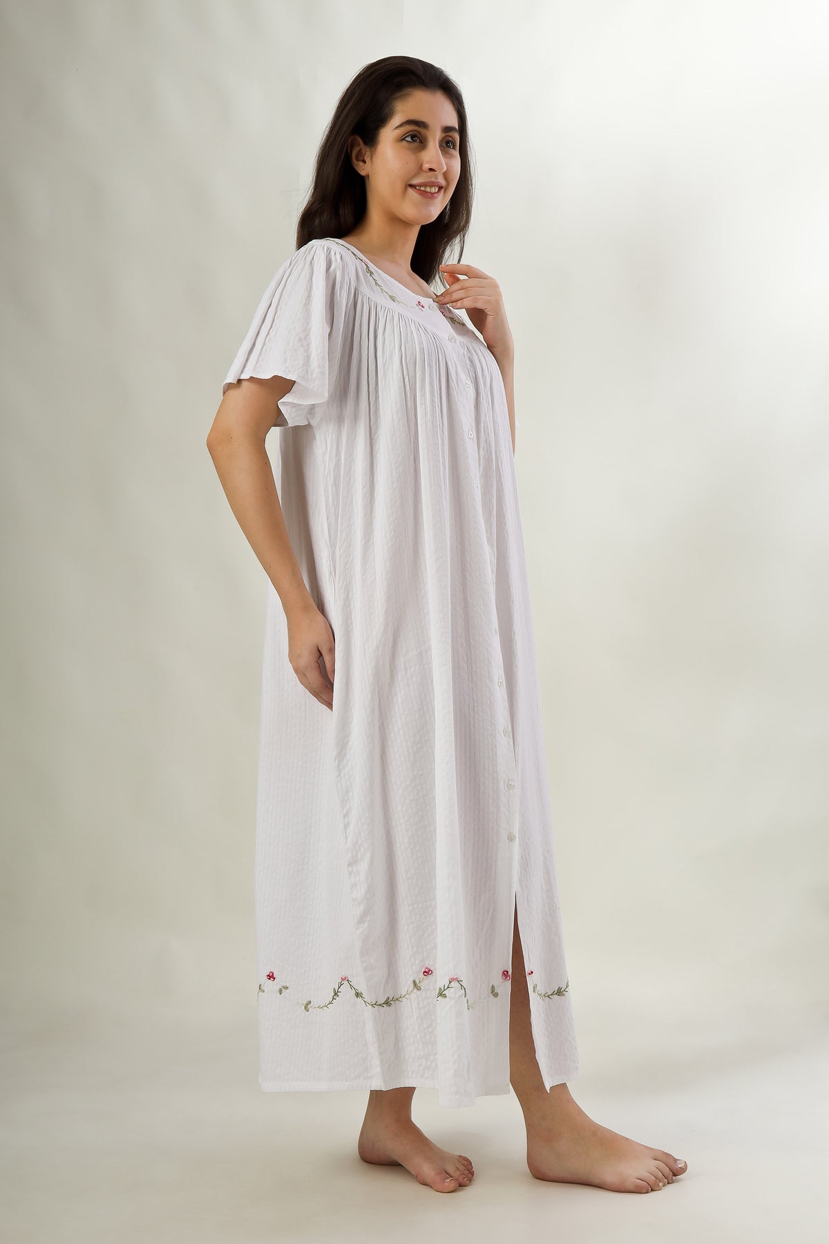 Pregita, Nightdress