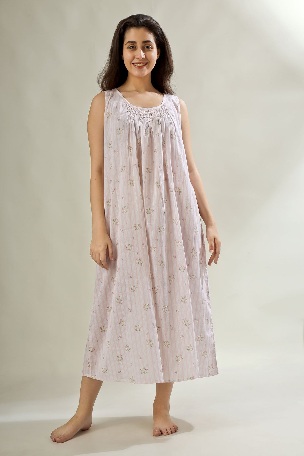 Brisa, Night Dress & Gown