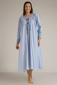 Brisa, Nightdress & Gown