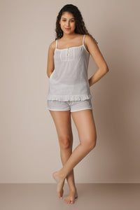 Sandra, Shorts & Top