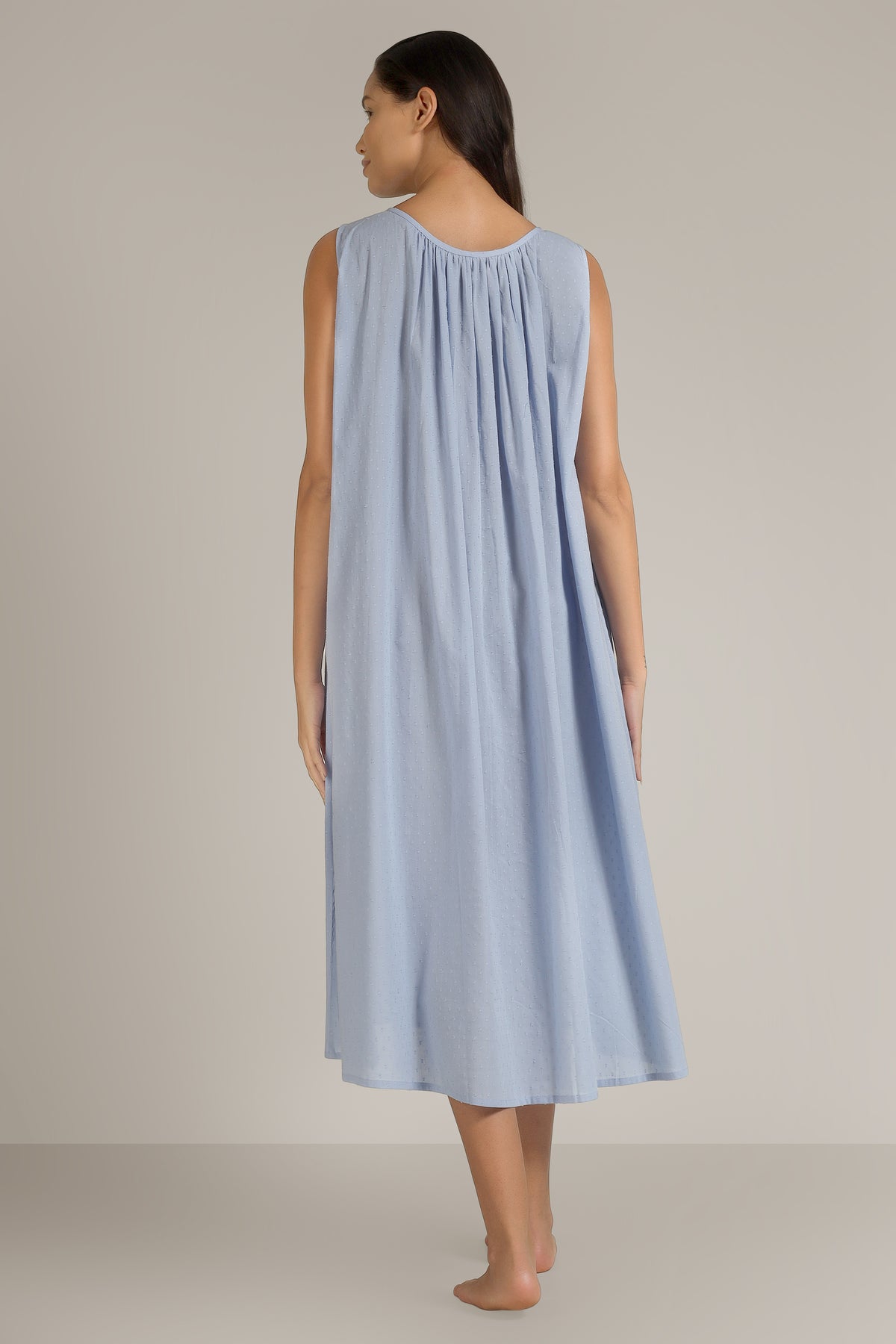 Brisa, Night Dress & Gown