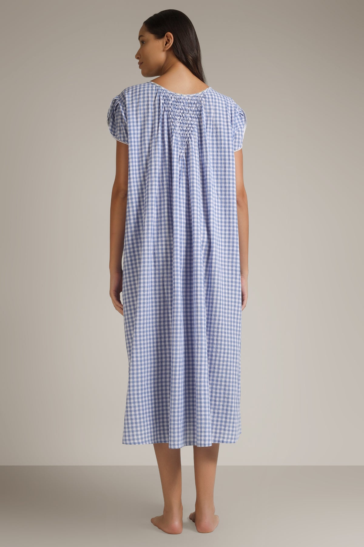 Brisa, Nightdress