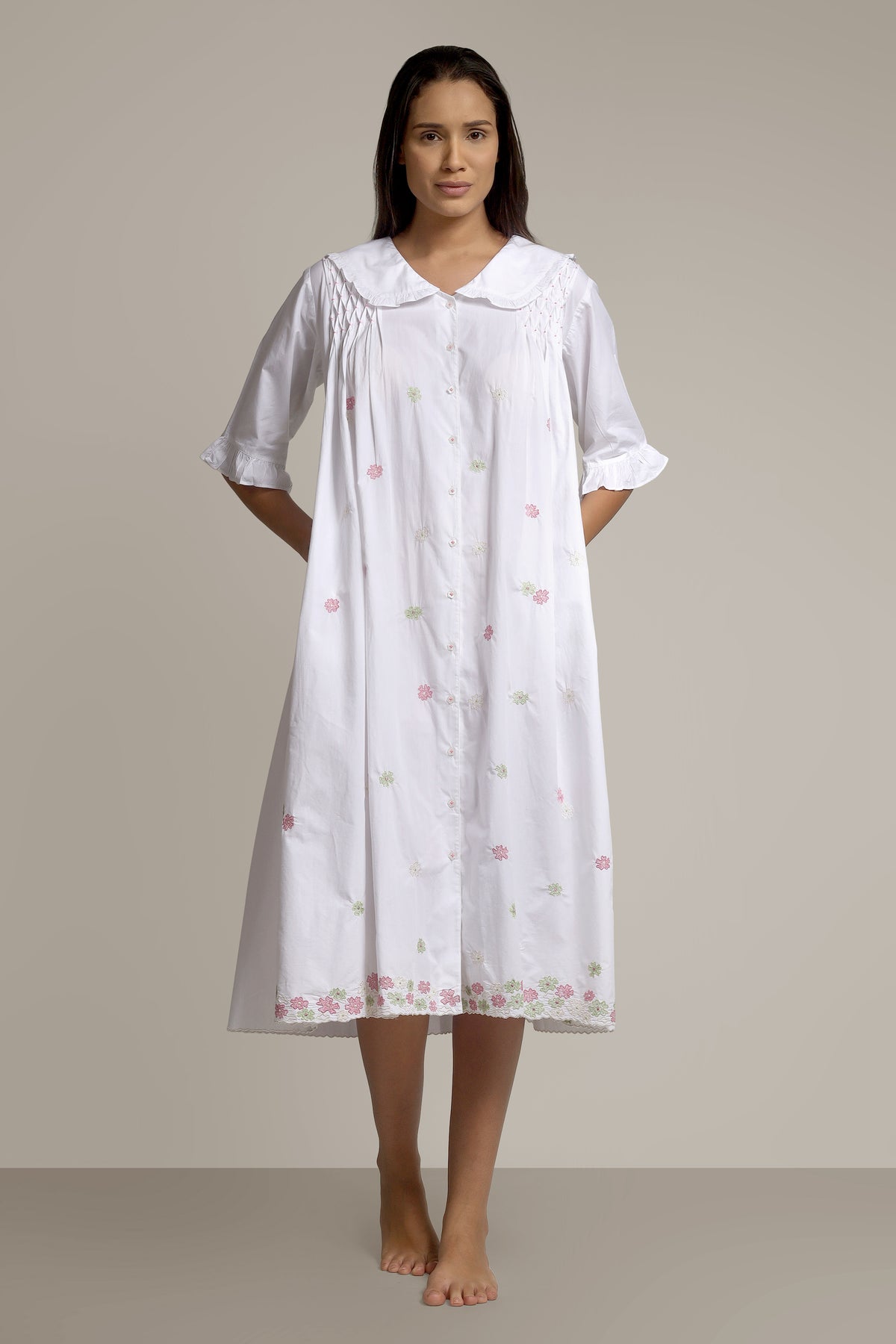 Malia, Nightdress
