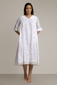 Malia, Nightdress