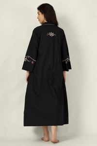 Maria - G, Gown