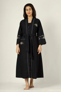 Maria - G, Gown