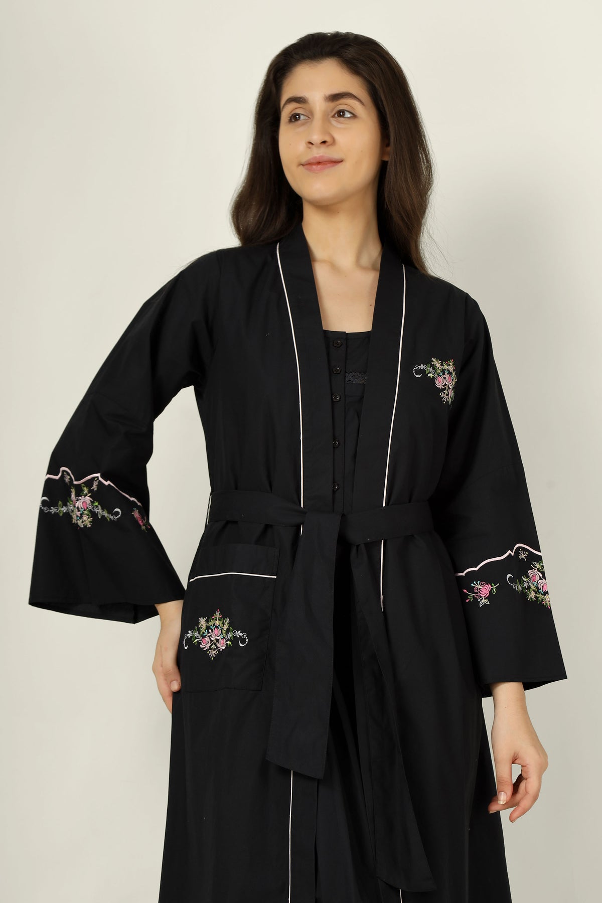 Maria - G, Gown
