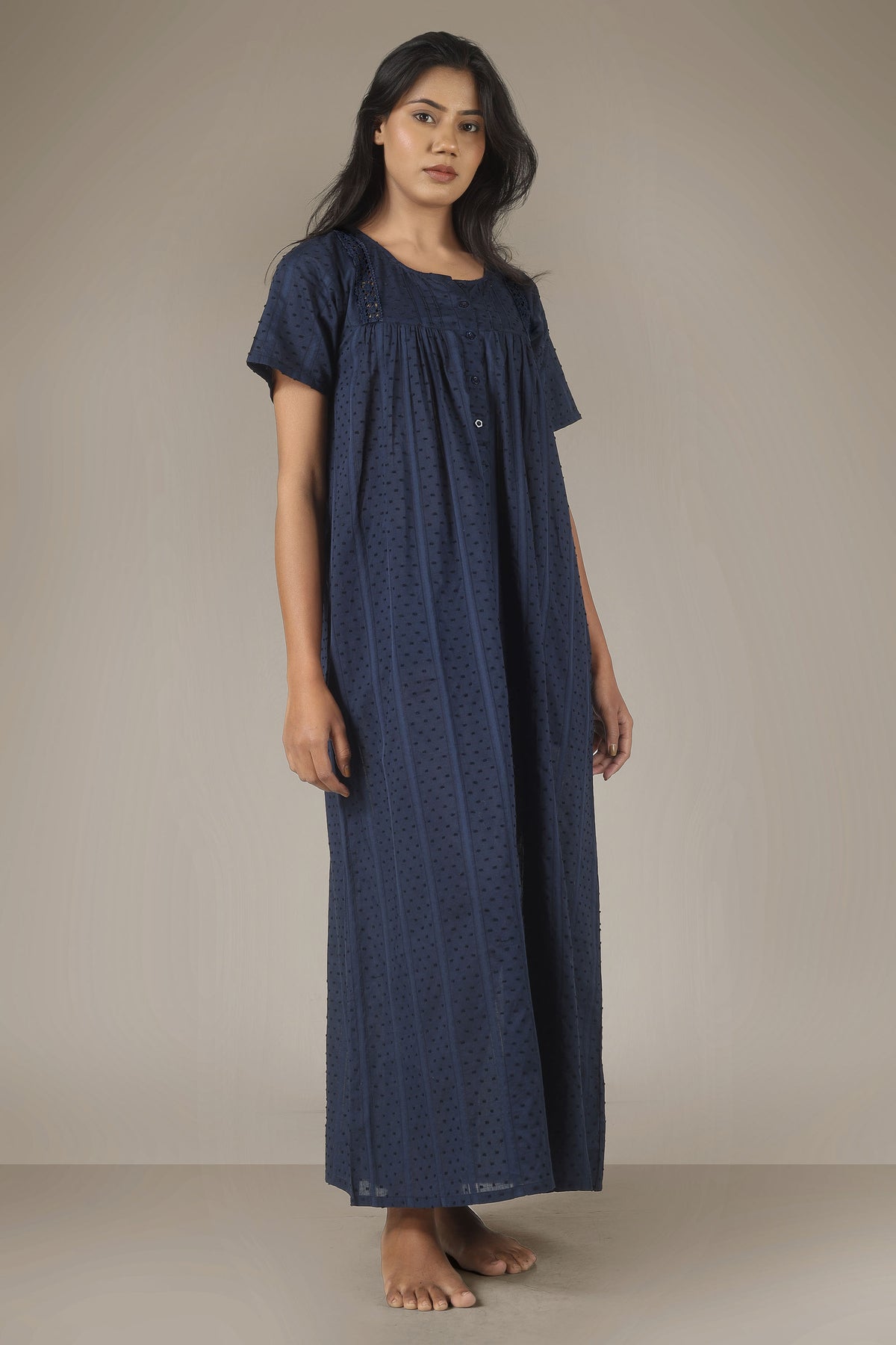 Buttercup, Nightdress