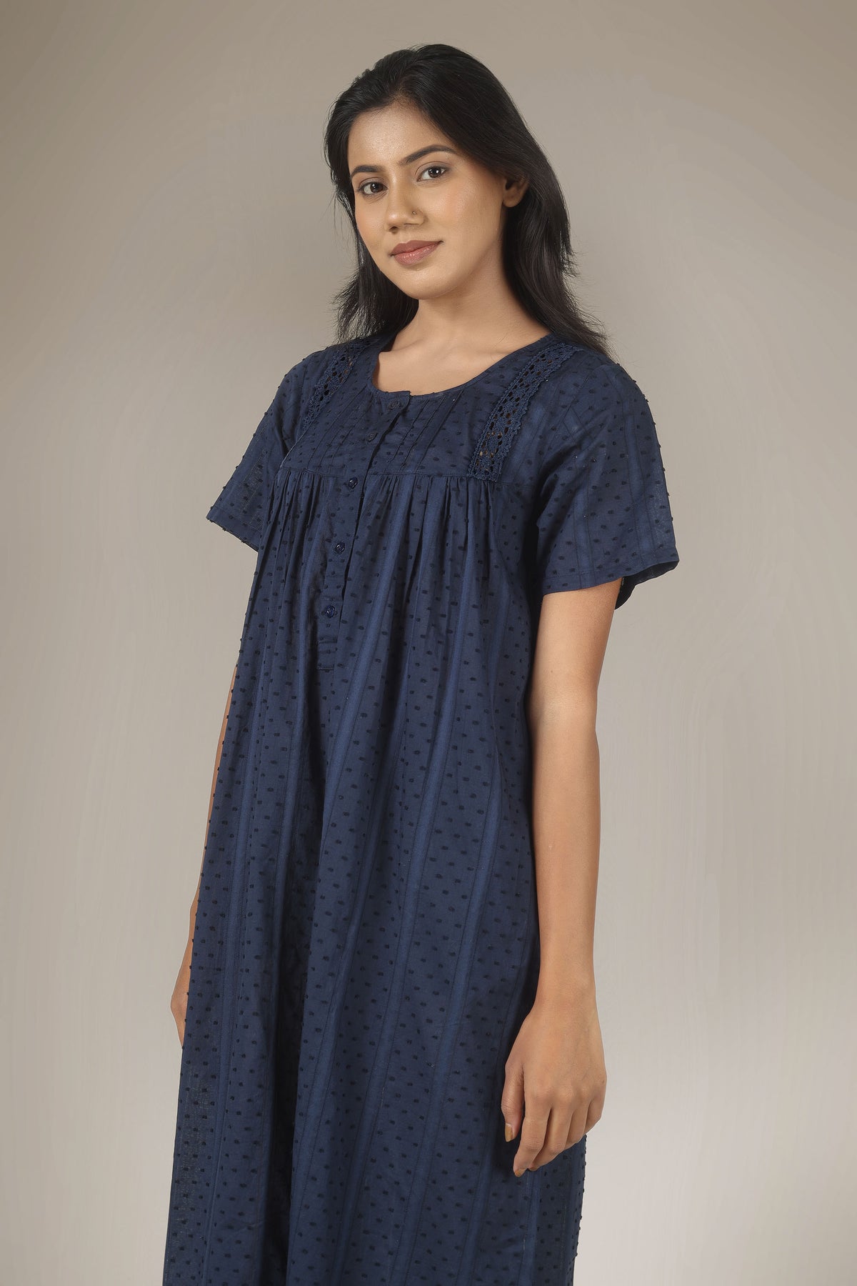 Buttercup, Nightdress