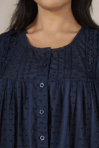 Buttercup, Nightdress