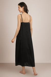 Avenue, Dress & Gown