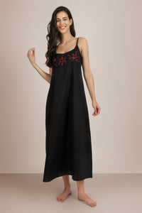Avenue, Dress & Gown