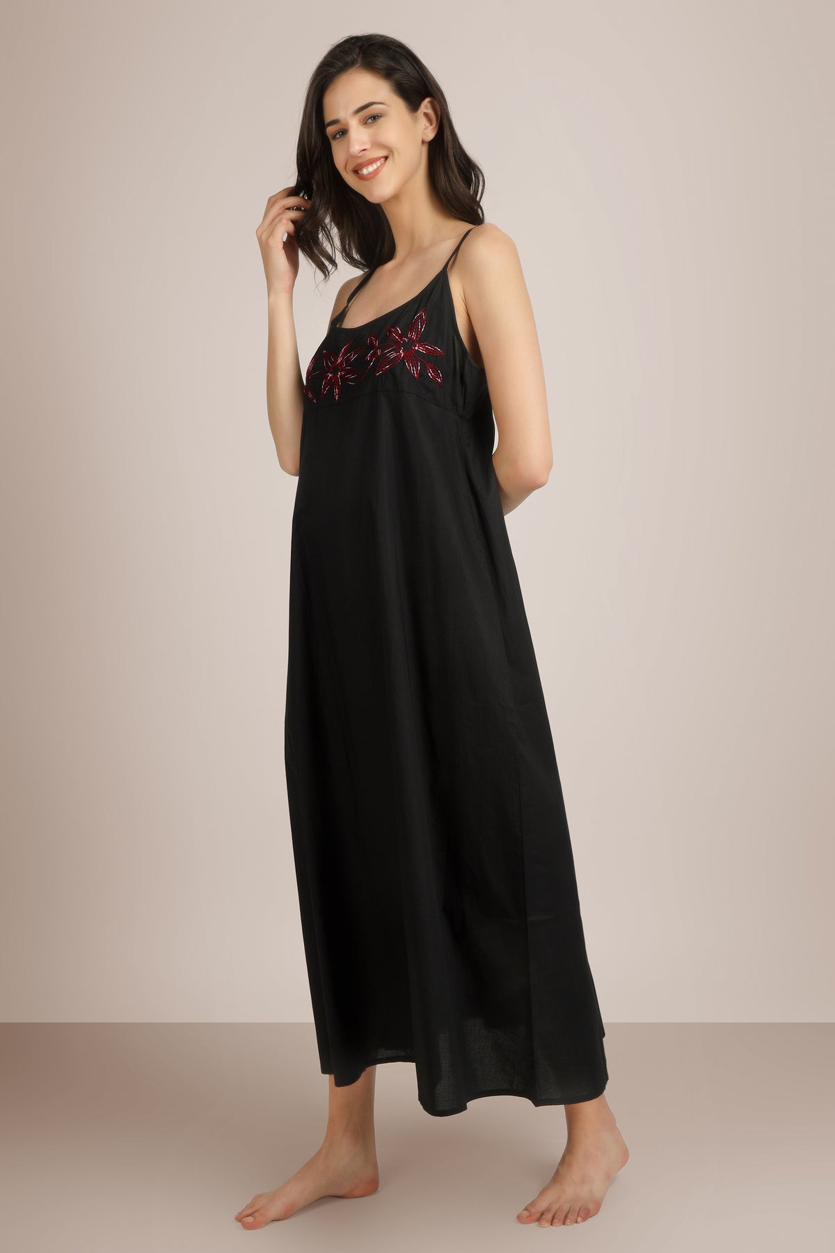 Avenue, Dress & Gown