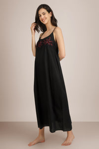 Avenue, Dress & Gown