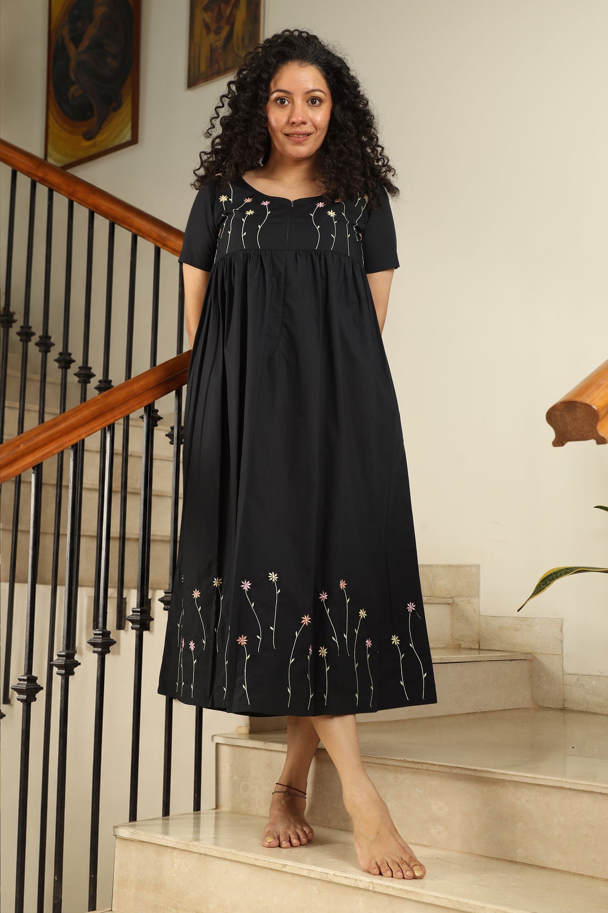 Daisy, Dress