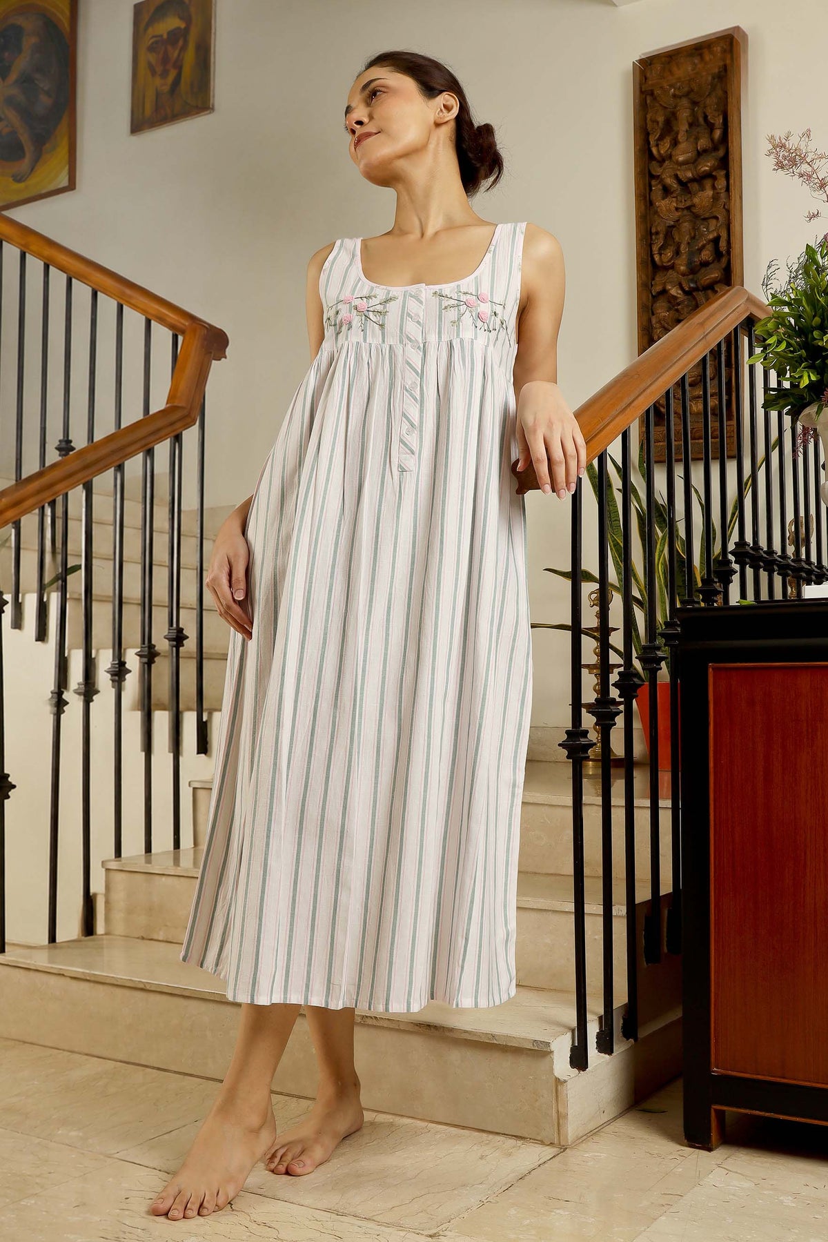 Kate, Dress