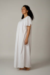 Tessa, Nightdress