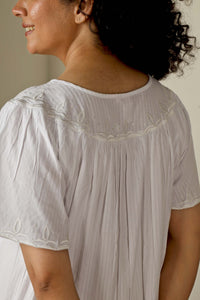 Tessa, Nightdress