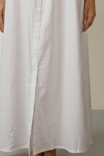 Tessa, Nightdress