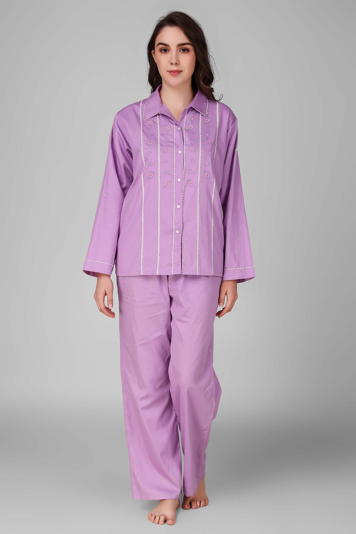 Elegant lavender Judith pyjama suit for comfortable loungewear.